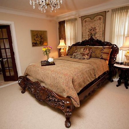 Westphal Mansion Inn Bed & Breakfast Hartford Exterior foto