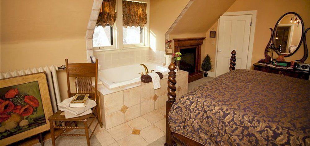 Westphal Mansion Inn Bed & Breakfast Hartford Exterior foto